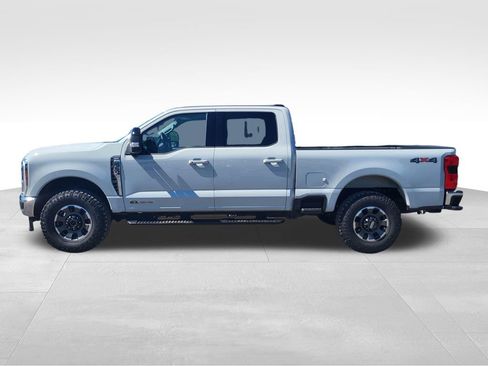 Used 2025 Ford F350 Lariat w/ Camper Package AWD/4WD image 13