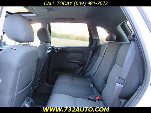 Used 2005 Chrysler PT Cruiser Limited image 9
