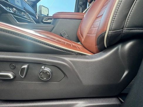 Used 2024 GMC Sierra 2500 Denali Ultimate image 26