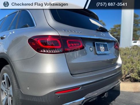 Used 2021 Mercedes-Benz GLC 300 4MATIC image 9