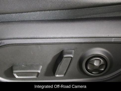 Used 2023 Jeep Grand Cherokee Limited w/ Luxury Tech Group II AWD/4WD image 23
