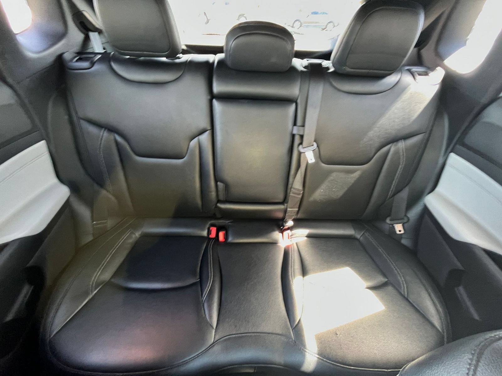 Used 2025 Jeep Compass Limited AWD/4WD image 37