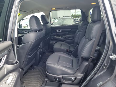 Used 2024 Subaru Ascent Limited AWD/4WD image 10