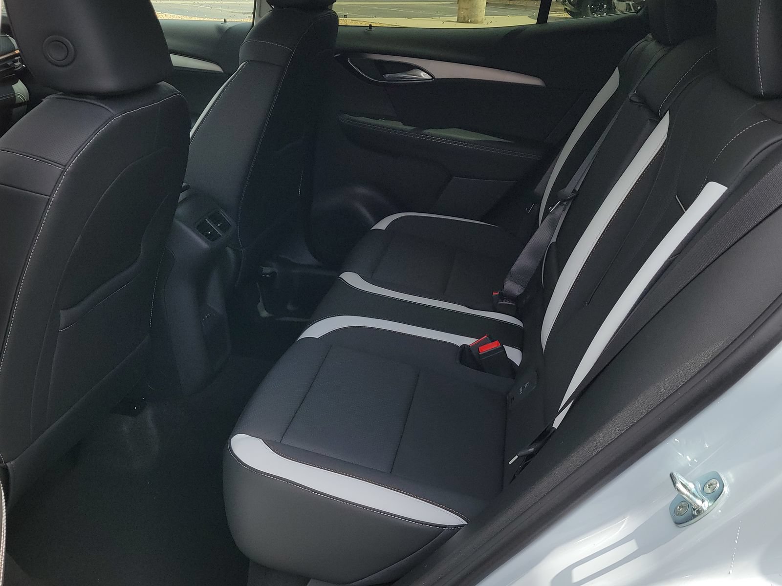 New 2026 Buick Envision Sport Touring AWD/4WD image 7