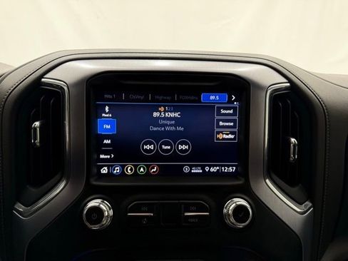 Used 2020 GMC Sierra 1500 SLT w/ SLT Premium Plus Package image 34