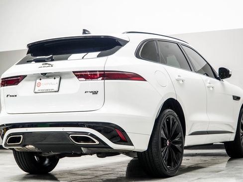 Used 2023 Jaguar F-PACE R-Dynamic S image 12