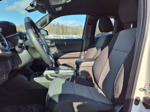 Certified 2023 Toyota Tacoma TRD Sport image 6