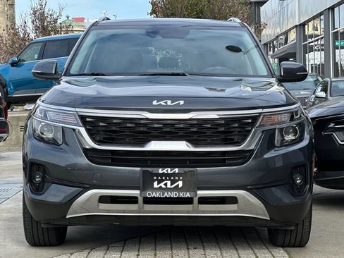 Used 2023 Kia Seltos S image 9