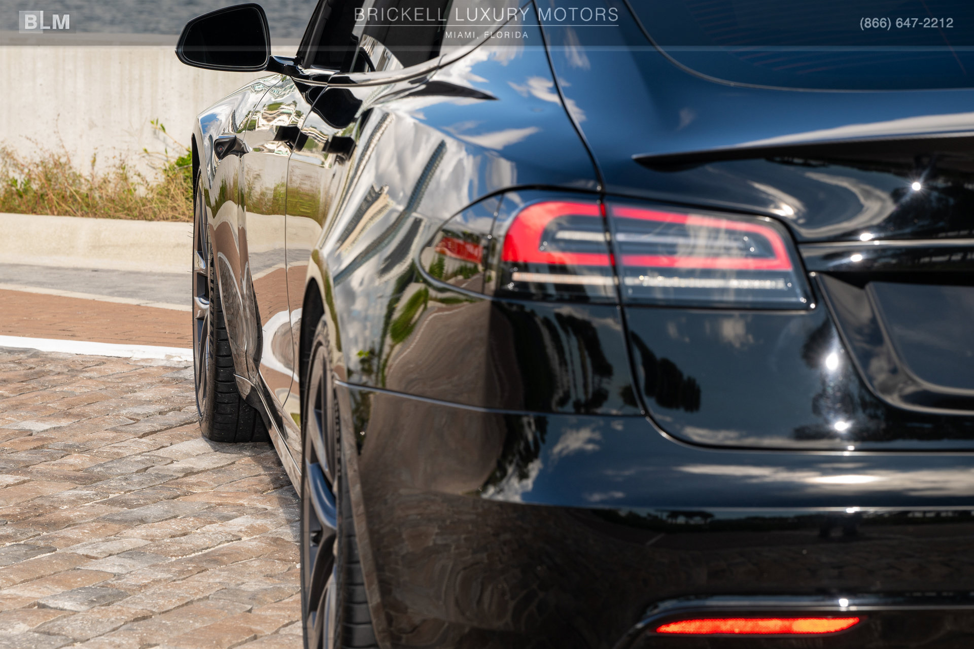 Used 2024 Tesla Model S Plaid AWD/4WD image 46