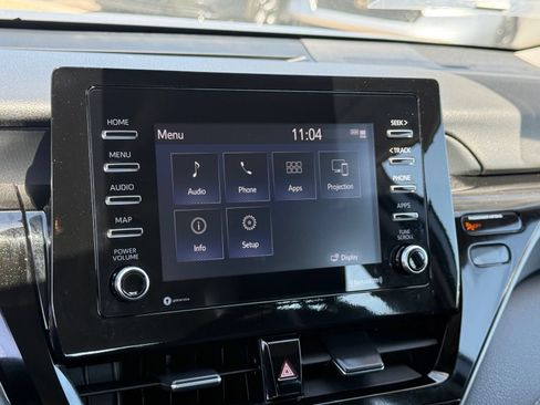 Used 2024 Toyota Camry SE FWD image 20