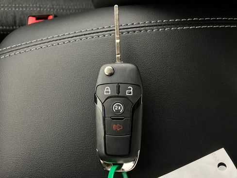 New 2025 Ford Ranger XLT w/ FX4 Off-Road Package image 33