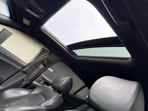 Used 2018 Kia Stinger GT2 image 23