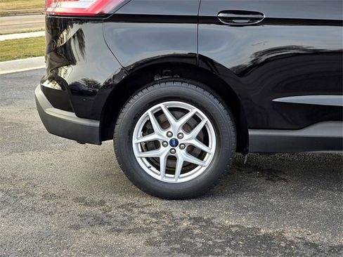 Used 2021 Ford Edge SEL w/ Convenience Package image 10