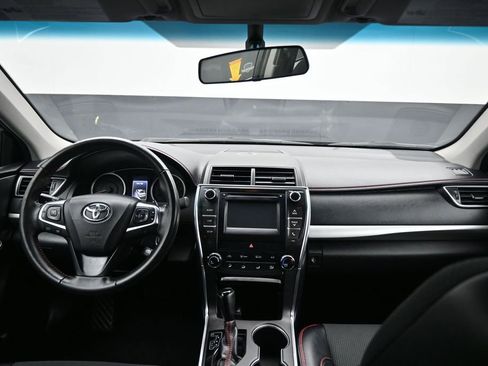 Used 2016 Toyota Camry SE w/ Protection Package (Q2) FWD image 37