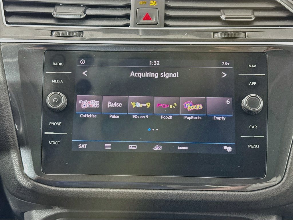 Used 2019 Volkswagen Tiguan SEL FWD image 18