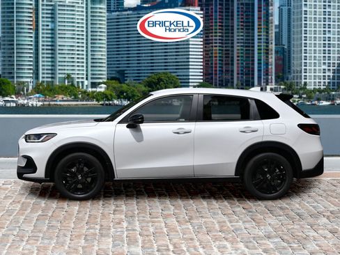 New 2025 Honda HR-V Sport image 4