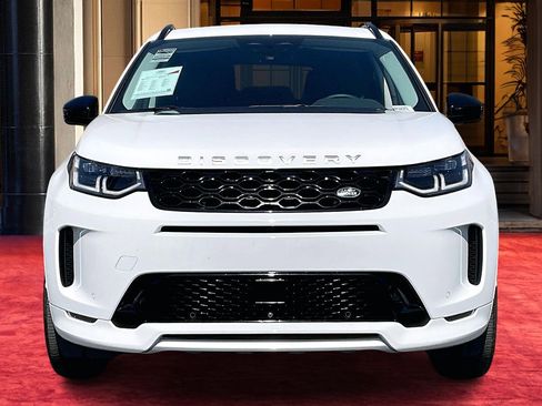 Used 2024 Land Rover Discovery Sport S image 3