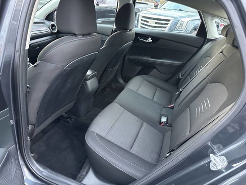 Used 2019 Kia Forte S w/ S Premium Package image 11