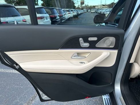 New 2026 Mercedes-Benz GLS 450 4MATIC image 28