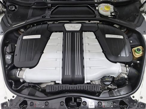 Used 2016 Bentley Continental GT image 34