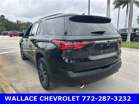 Certified 2023 Chevrolet Traverse RS image 8