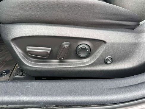 Used 2022 Toyota Camry LE w/ Carpet Mat Package (TMS) image 14