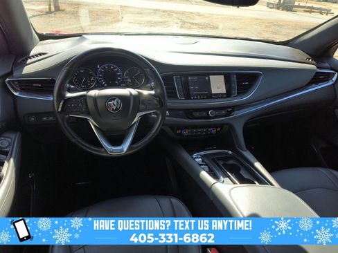 Used 2024 Buick Enclave Premium image 19