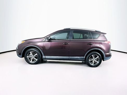 Used 2018 Toyota RAV4 XLE image 6