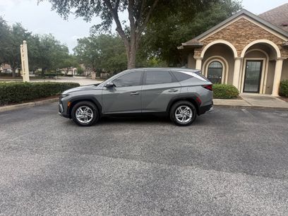 Used 2025 Hyundai Tucson SE