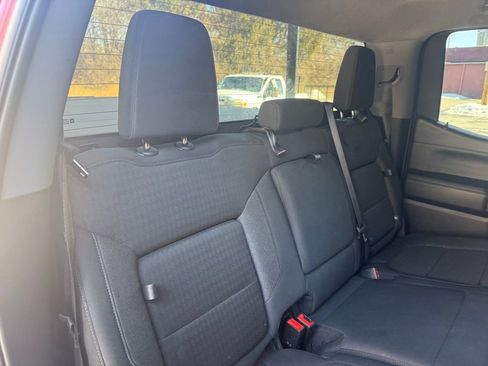 Used 2021 Chevrolet Silverado 1500 LT Trail Boss w/ Bed Protection Package AWD/4WD image 17