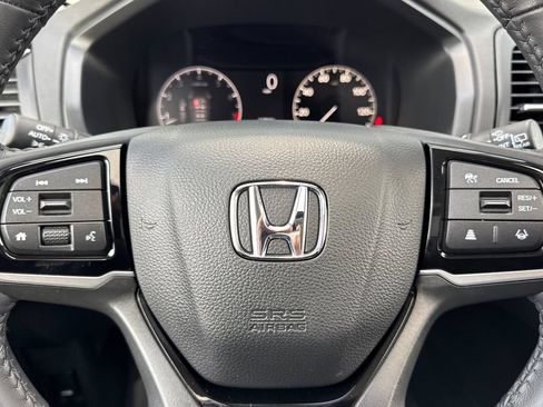 Certified 2025 Honda Odyssey Touring image 31