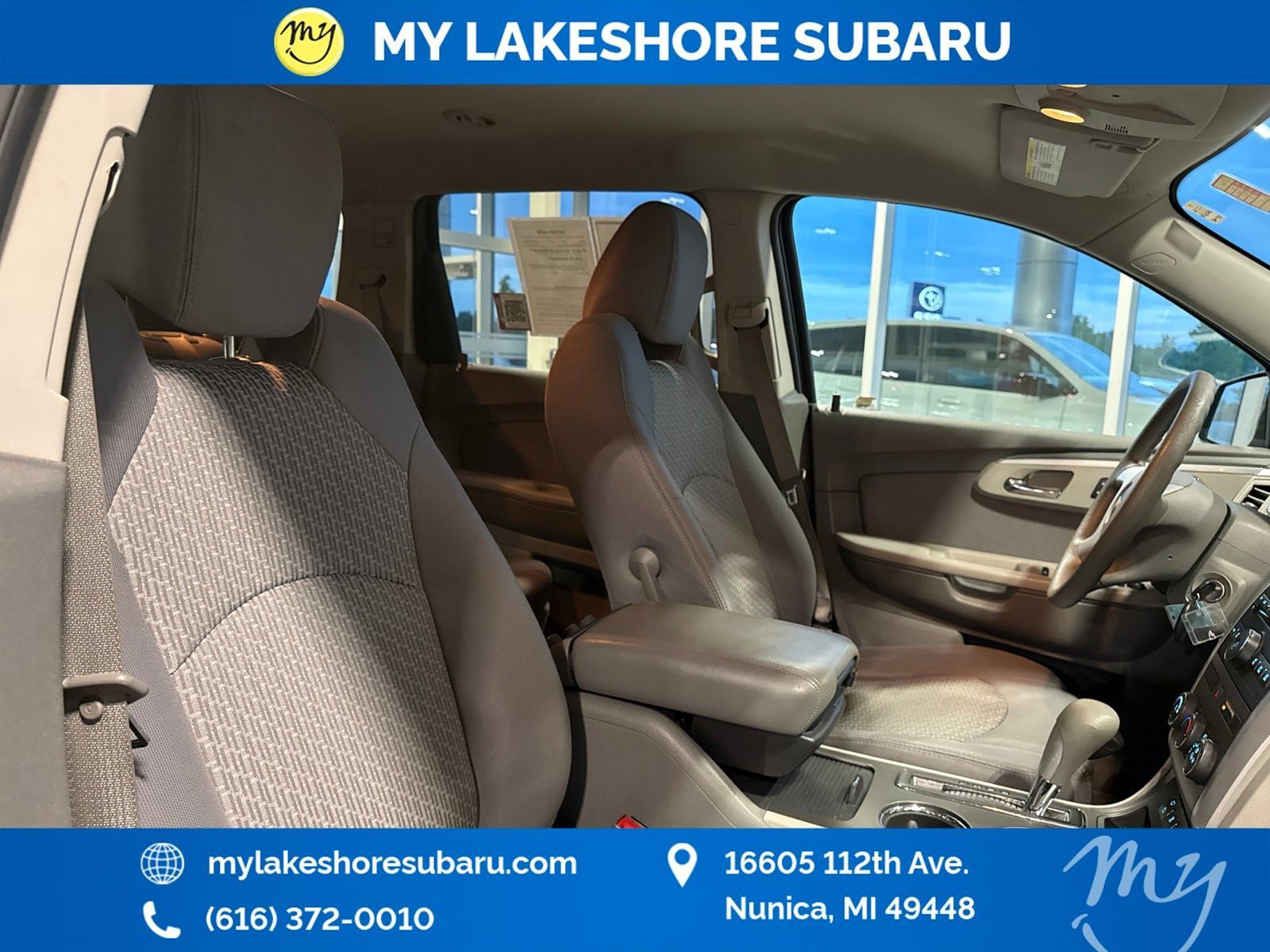 Used 2010 Chevrolet Traverse LS FWD image 24