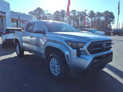 New 2026 Toyota Tacoma SR5