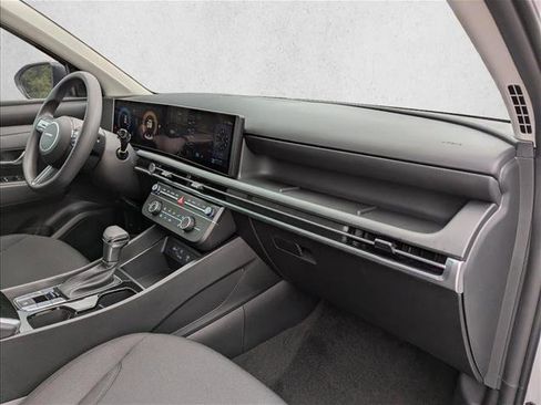 New 2026 Hyundai Tucson SE image 27