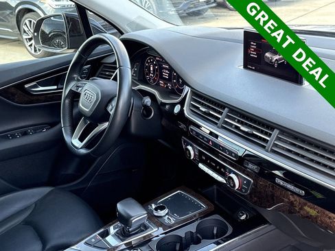 Used 2018 Audi Q7 3.0T Prestige w/ Prestige Package image 43