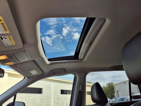 Used 2018 Honda Pilot EX-L image 23