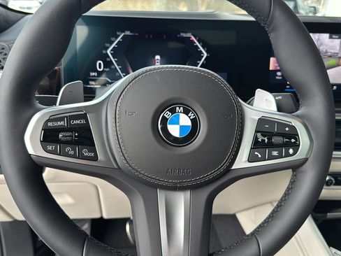 New 2026 BMW X6 xDrive40i w/ Executive Package image 17