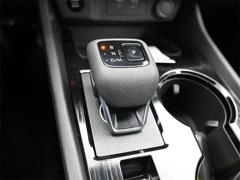 New 2026 Nissan Rogue SV image 28