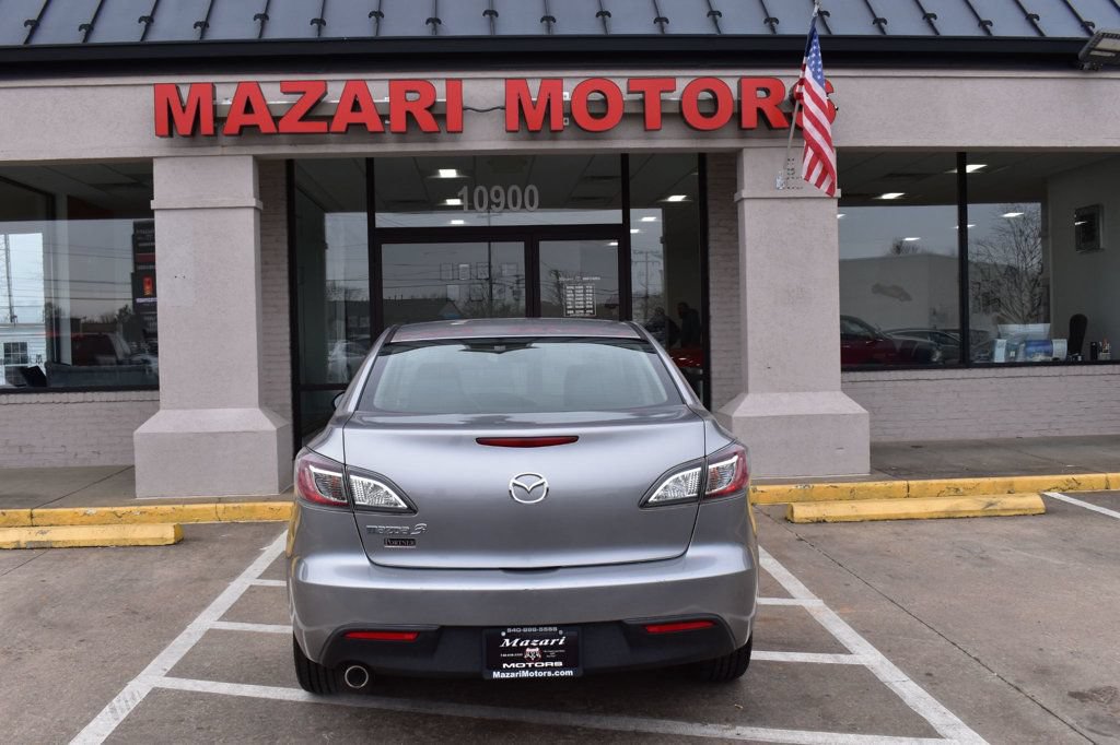 Used 2011 MAZDA MAZDA3 i Touring FWD image 10