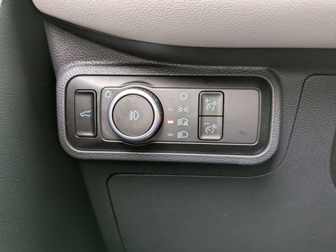 New 2026 Ford Explorer Active w/ Active Comfort Package image 30