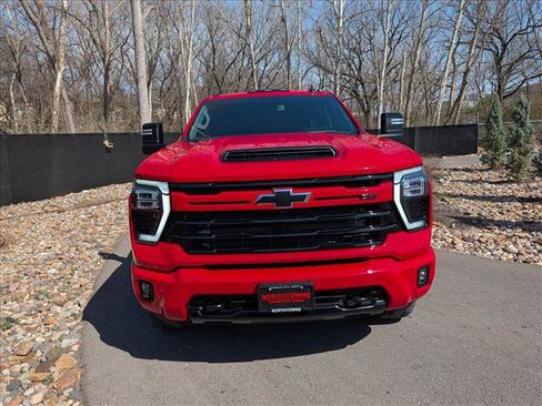 Used 2024 Chevrolet Silverado 2500 LT w/ Z71 Sport Edition image 8