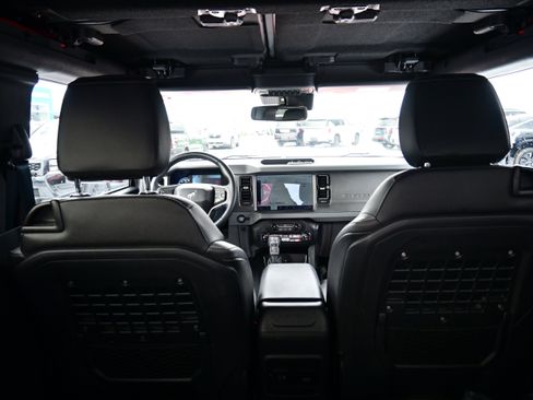 Used 2024 Ford Bronco Big Bend image 12