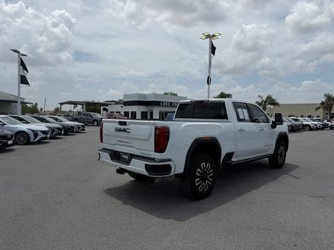 Used 2024 GMC Sierra 2500 Denali Ultimate w/ Max Trailering Package AWD/4WD image 5