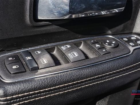 Used 2024 RAM 3500 Laramie w/ Night Edition image 26