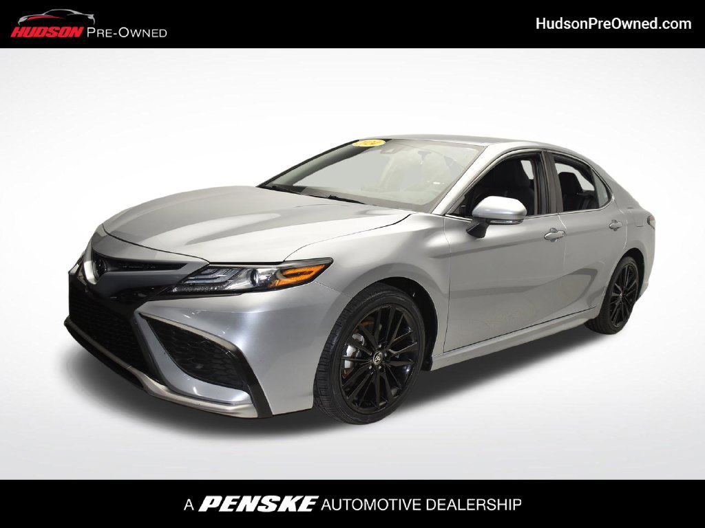 Used 2024 Toyota Camry XSE FWD image 1