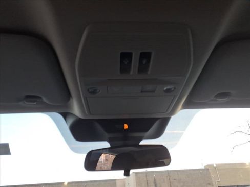 New 2026 Nissan Kicks SV image 24