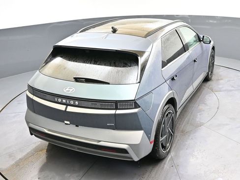 Used 2025 Hyundai Ioniq 5 Limited image 40