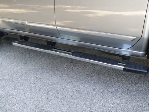 Used 2024 Chevrolet Silverado 2500 High Country w/ High Country Premium Package AWD/4WD image 44