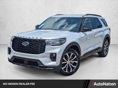 New 2026 Ford Explorer ST-Line w/ Premium Package
