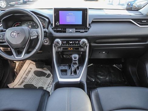 Used 2023 Toyota RAV4 XLE Premium image 12